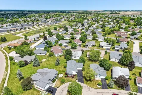 335 Belmont Court Grayslake IL 60030