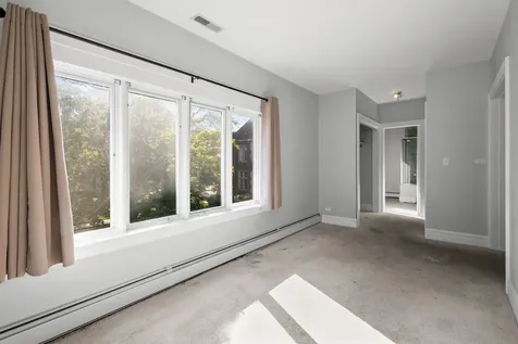411 Laurel Avenue Highland Park IL 60035