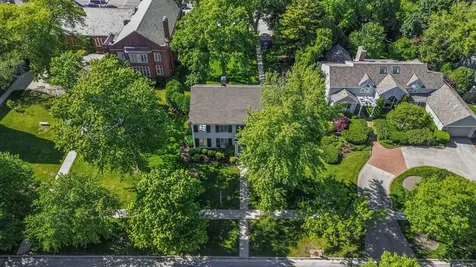 411 Laurel Avenue Highland Park IL 60035