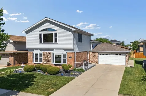 16967 82ND Avenue Tinley Park IL 60477