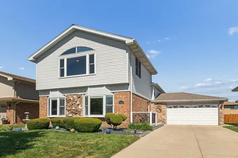 16967 82ND Avenue Tinley Park IL 60477