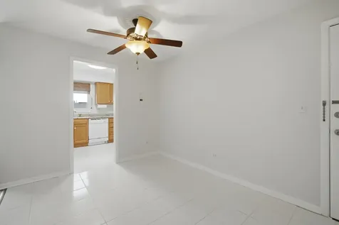 330 North Carter Street Palatine IL 60067