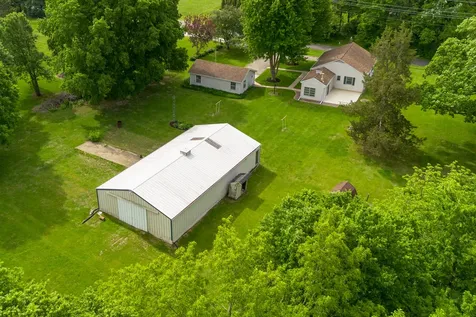 698 North 2853rd Road Lasalle IL 61301