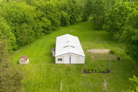 698 North 2853rd Road Lasalle IL 61301