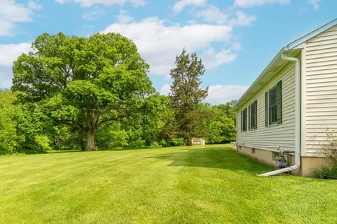 698 North 2853rd Road Lasalle IL 61301