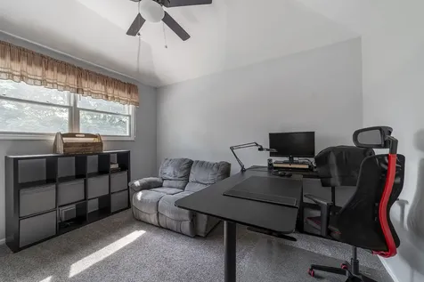 314 April Court North Aurora IL 60542
