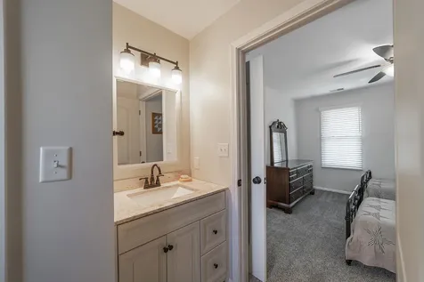 314 April Court North Aurora IL 60542