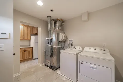 314 April Court North Aurora IL 60542