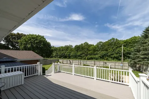 314 April Court North Aurora IL 60542