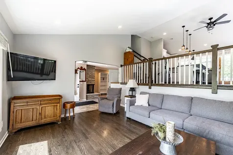 314 April Court North Aurora IL 60542