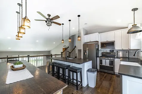 314 April Court North Aurora IL 60542