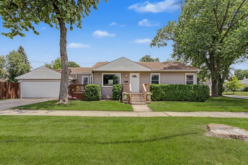 1191 White Street Des Plaines IL 60016