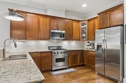 2723 North Dayton Street Chicago IL 60614