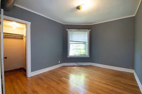 4825 North Sawyer Avenue Chicago IL 60625