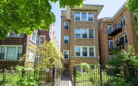 4825 North Sawyer Avenue Chicago IL 60625