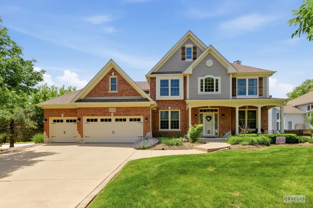 15528 Dan Patch Drive Plainfield IL 60544