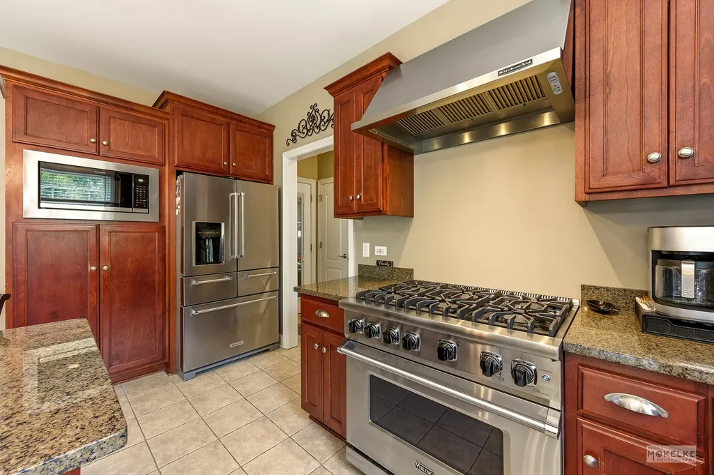 15528 Dan Patch Drive Plainfield IL 60544