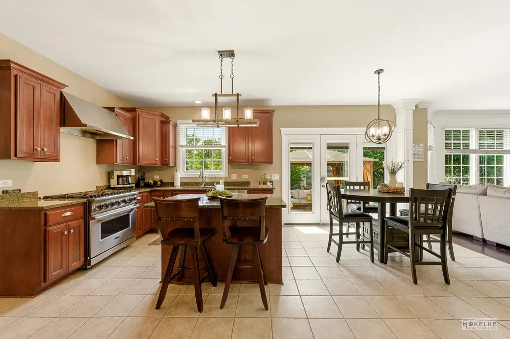 15528 Dan Patch Drive Plainfield IL 60544