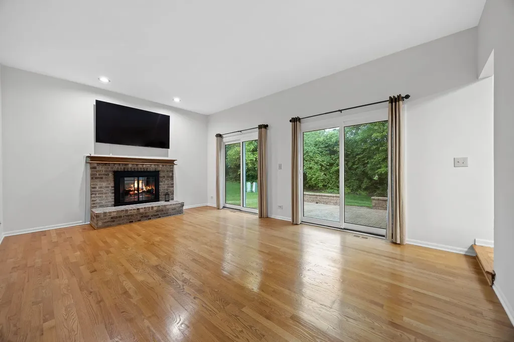 4471 Cascara Lane Lisle IL 60532