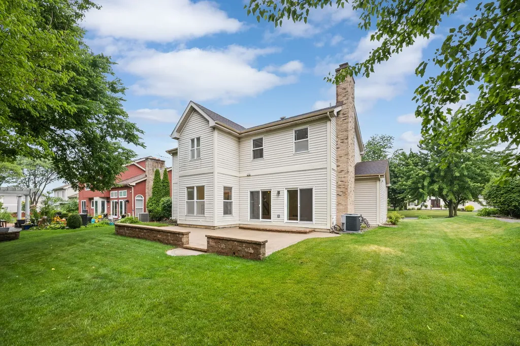 4471 Cascara Lane Lisle IL 60532