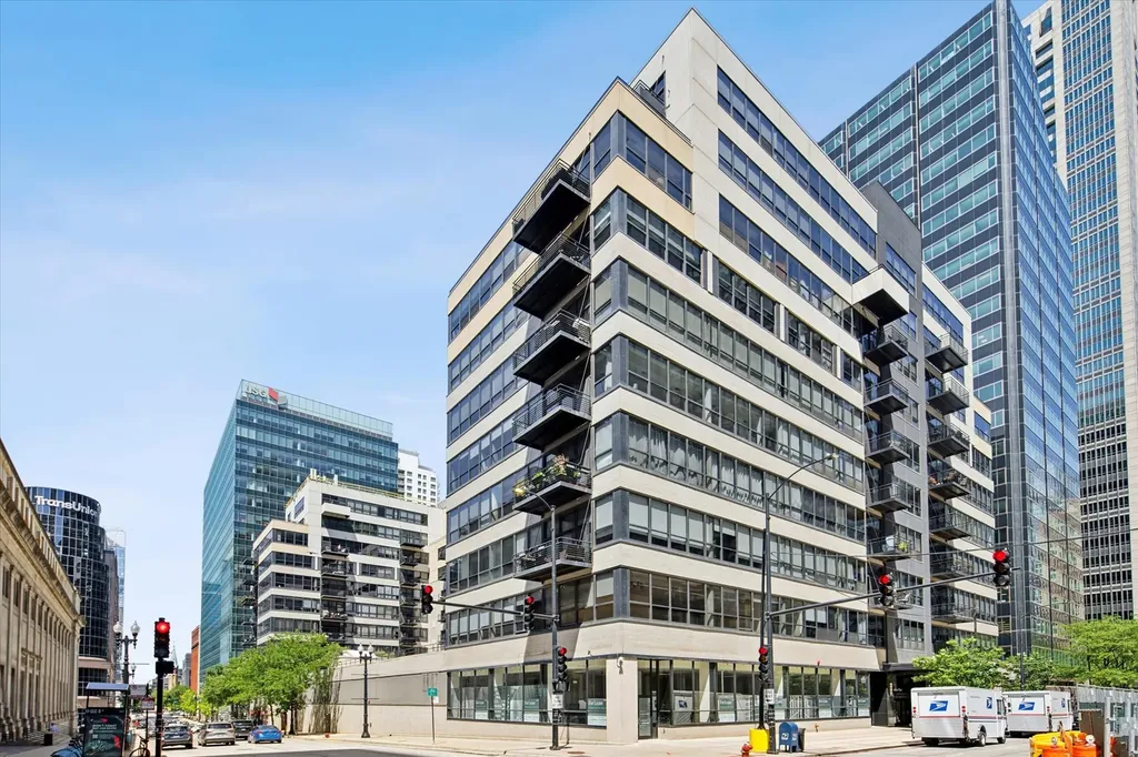 130 South Canal Street Chicago IL 60606