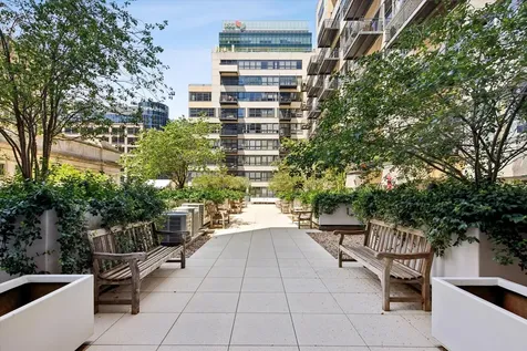 130 South Canal Street Chicago IL 60606