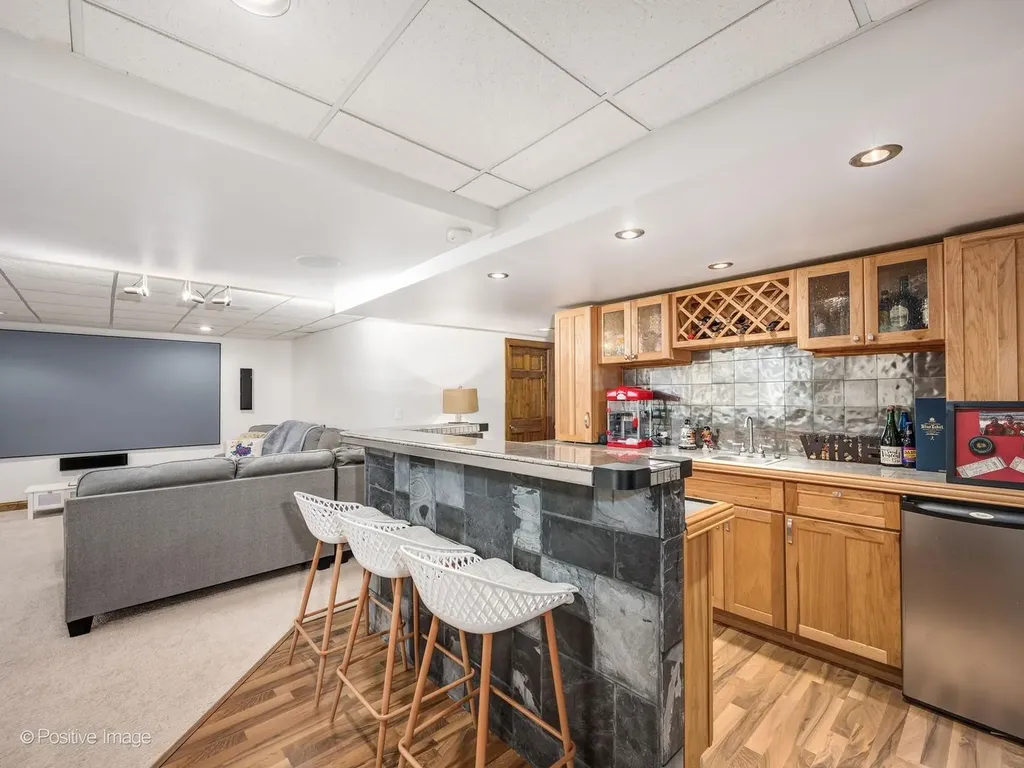 3190 Wild Meadow Lane Aurora IL 60504