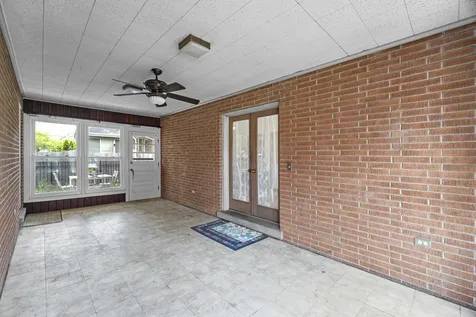 7946 Lotus Avenue Morton Grove IL 60053