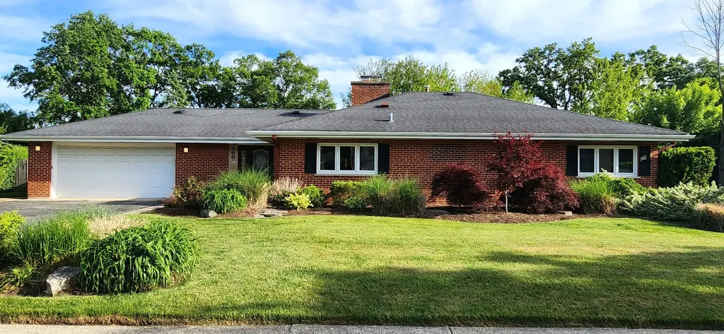 160 South Spring Oaks Drive Wood Dale IL 60191