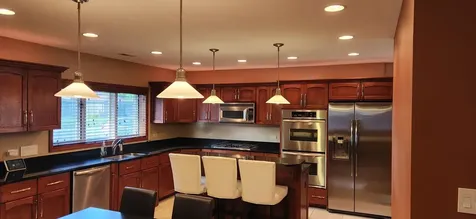 160 South Spring Oaks Drive Wood Dale IL 60191