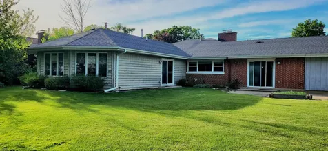 160 South Spring Oaks Drive Wood Dale IL 60191