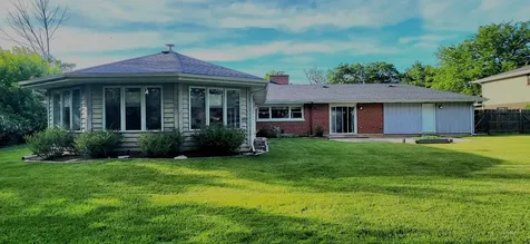 160 South Spring Oaks Drive Wood Dale IL 60191