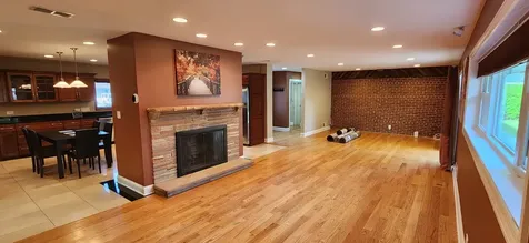 160 South Spring Oaks Drive Wood Dale IL 60191