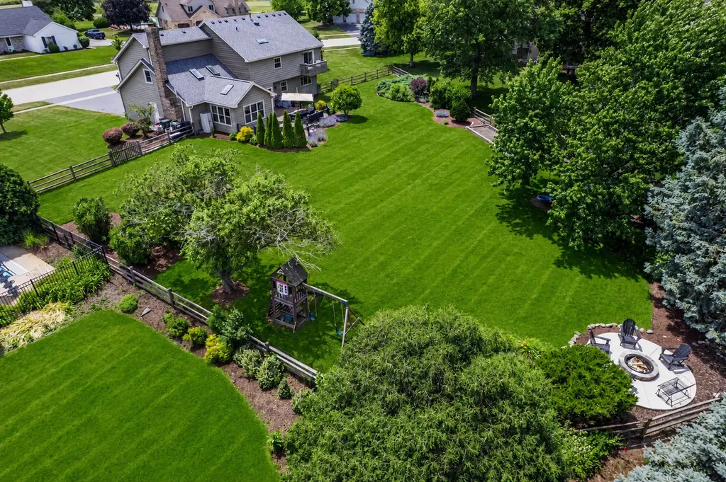 24146 Brancaster Drive Naperville IL 60564