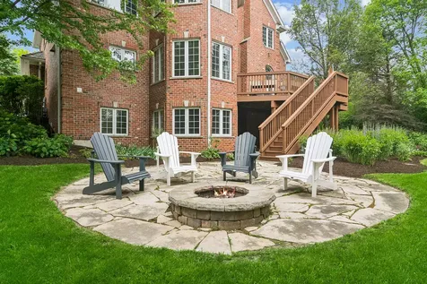 21966 North Tall Oaks Drive Kildeer IL 60047