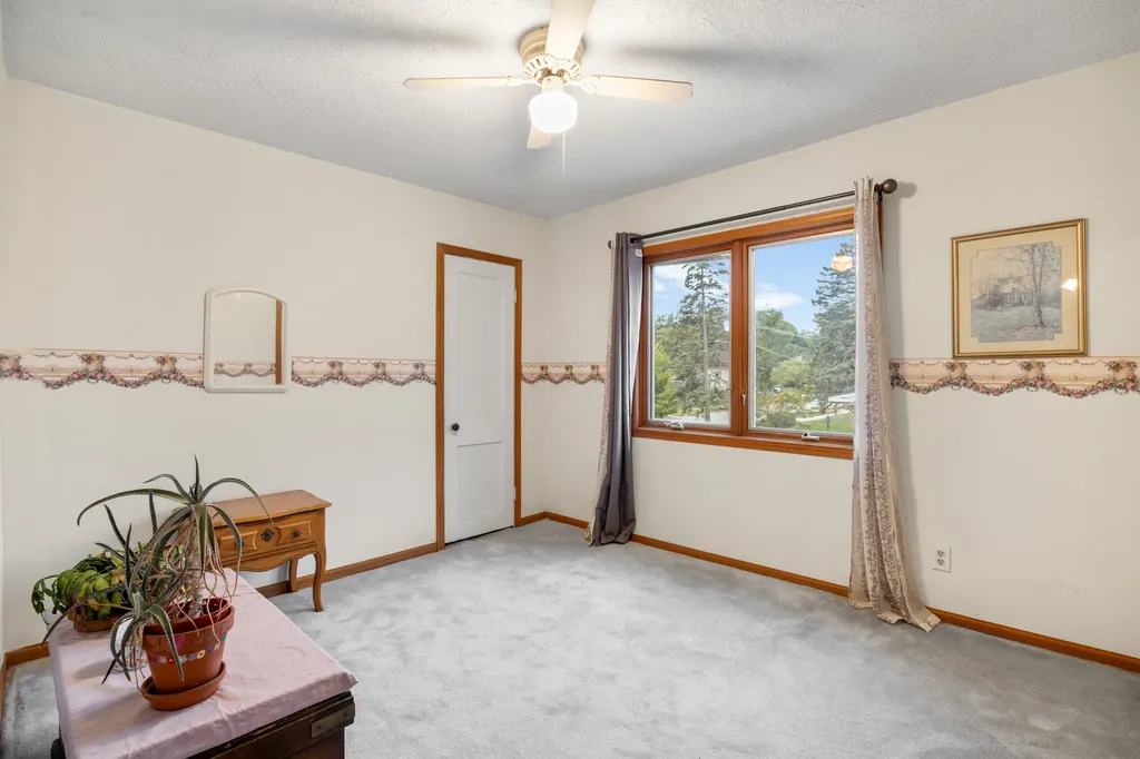 316 East Highland Avenue Villa Park IL 60181