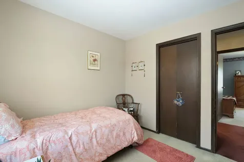 1140 Rosedale Lane Hoffman Estates IL 60169