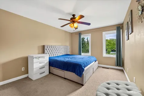 45 Briargate Circle Sugar Grove IL 60554