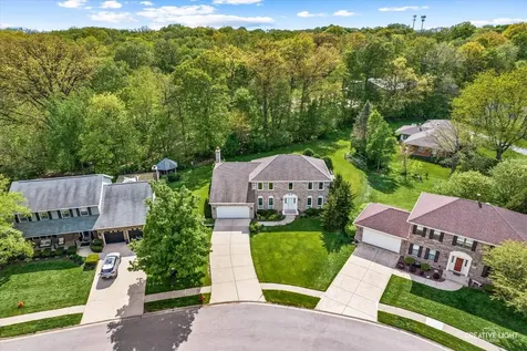 45 Briargate Circle Sugar Grove IL 60554
