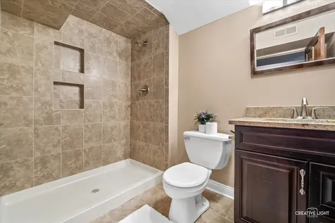 45 Briargate Circle Sugar Grove IL 60554