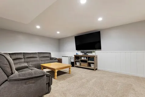 2103 Delcy Drive Rockford IL 61107
