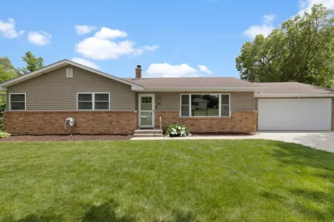 2103 Delcy Drive Rockford IL 61107