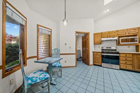 511 Trading Post Trail Rockton IL 61072