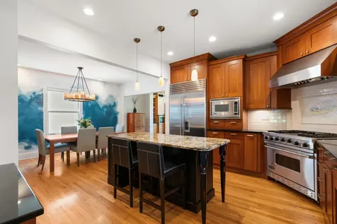 1107 Grant Street Evanston IL 60201