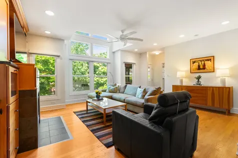 1107 Grant Street Evanston IL 60201