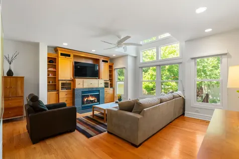 1107 Grant Street Evanston IL 60201