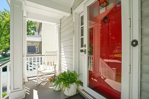 1107 Grant Street Evanston IL 60201
