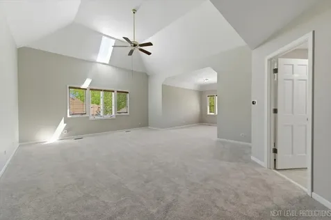 230 Persimmon Drive St. Charles IL 60174