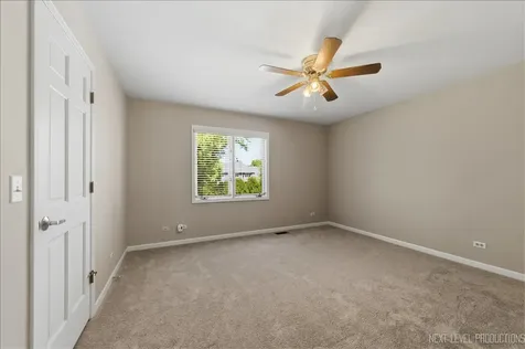 230 Persimmon Drive St. Charles IL 60174