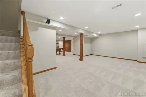 230 Persimmon Drive St. Charles IL 60174